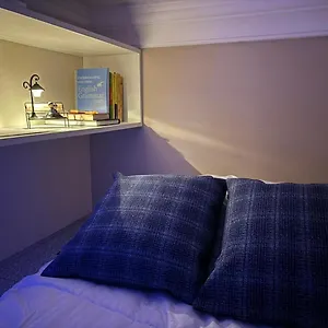 https://hostel-creek.sharjah-hotels.com