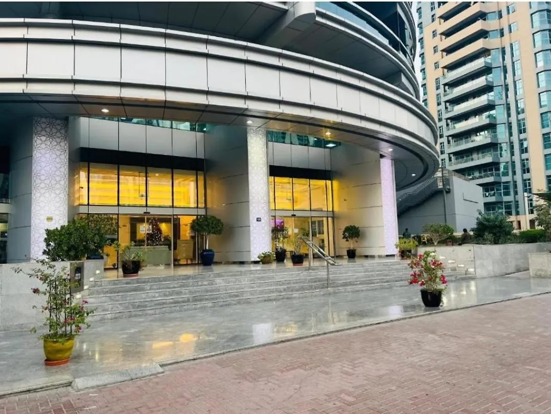 Casa Vera Vacations Pansiyon Dubai Hostel